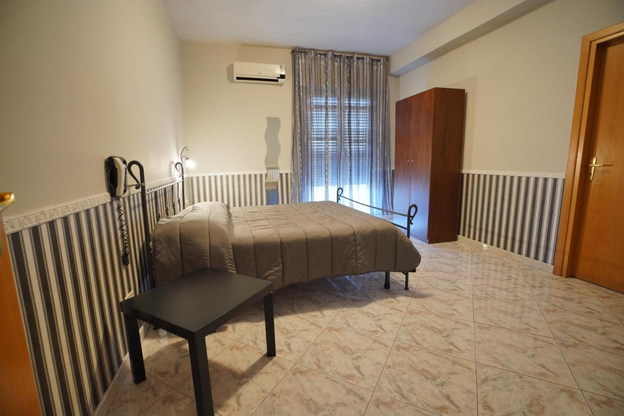 לאגו פטרייה Hotel Stefany מראה חיצוני תמונה