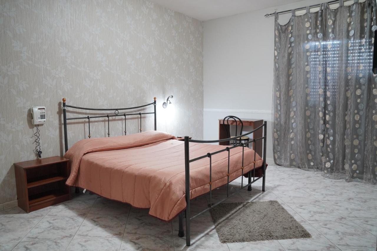 לאגו פטרייה Hotel Stefany מראה חיצוני תמונה