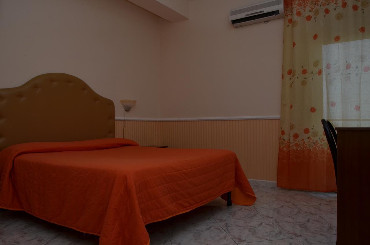 לאגו פטרייה Hotel Stefany חדר תמונה