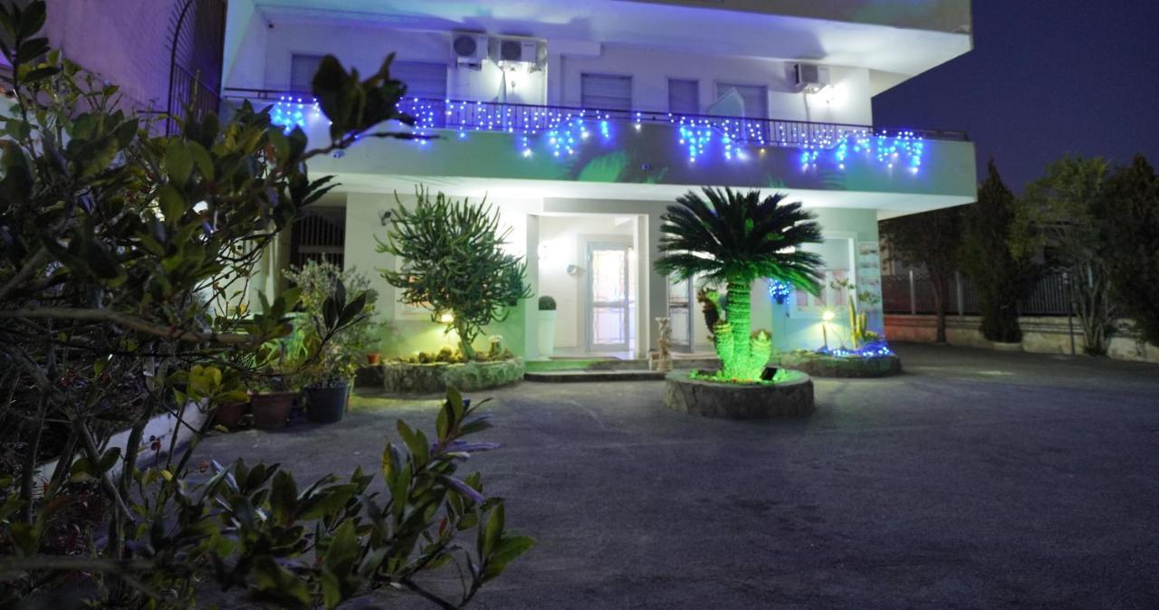לאגו פטרייה Hotel Stefany מראה חיצוני תמונה