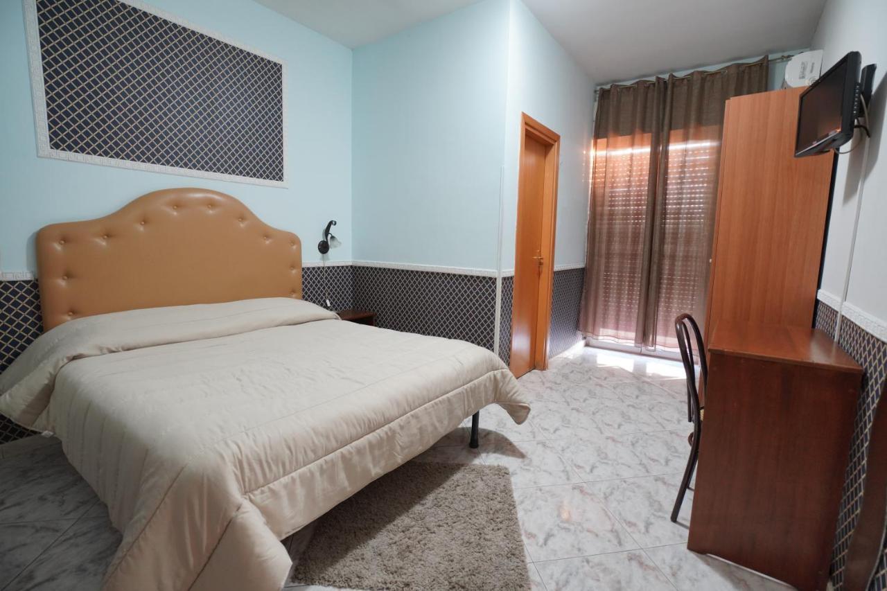 לאגו פטרייה Hotel Stefany מראה חיצוני תמונה