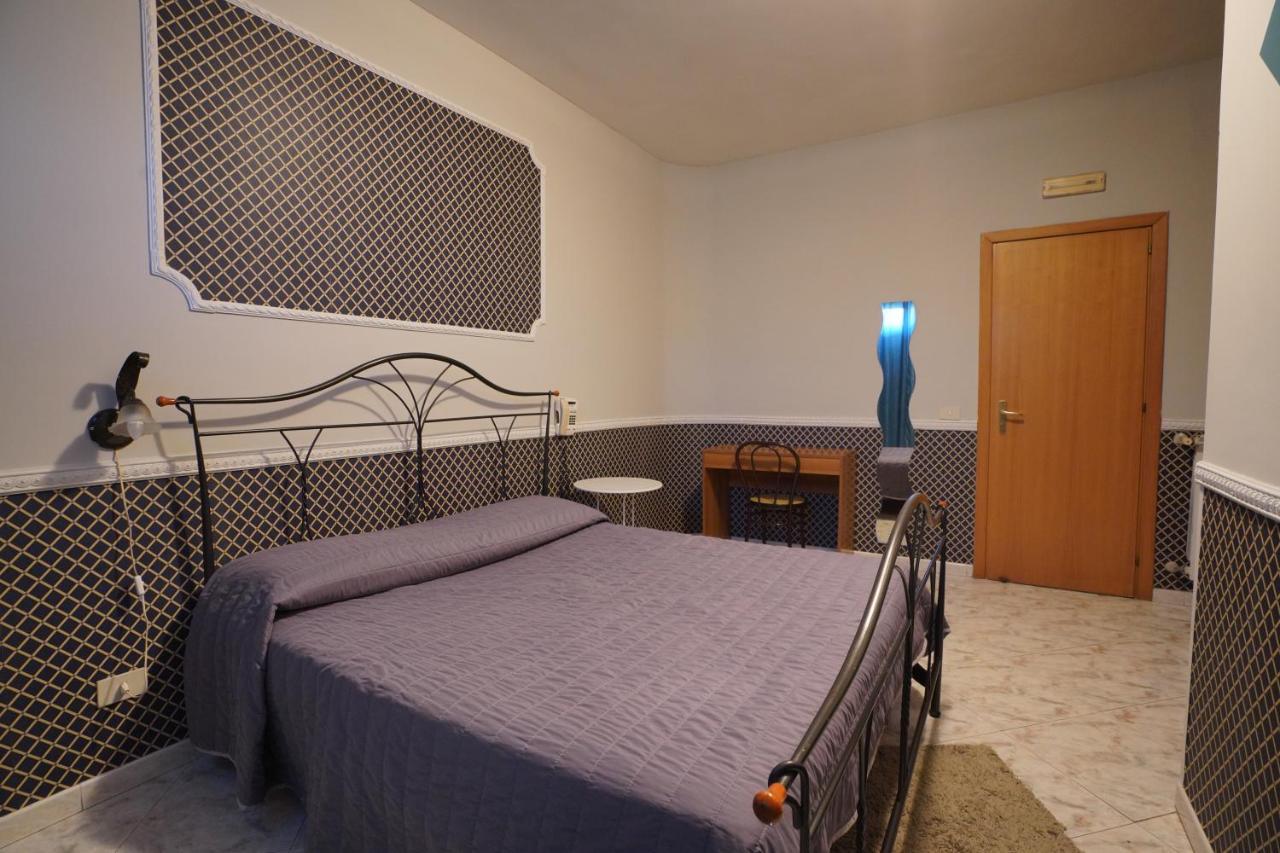 לאגו פטרייה Hotel Stefany מראה חיצוני תמונה