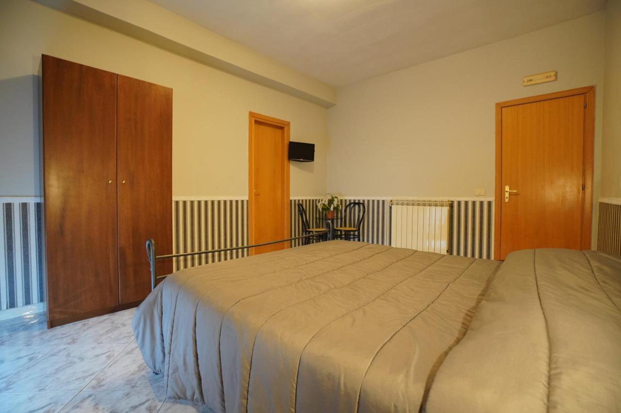 לאגו פטרייה Hotel Stefany מראה חיצוני תמונה